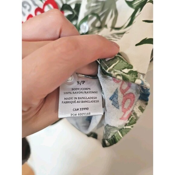 Coors Light Beer Adult Beverage Hawaiian Button Up Shirt Men’s Sz Green Small - Picture 8 of 8